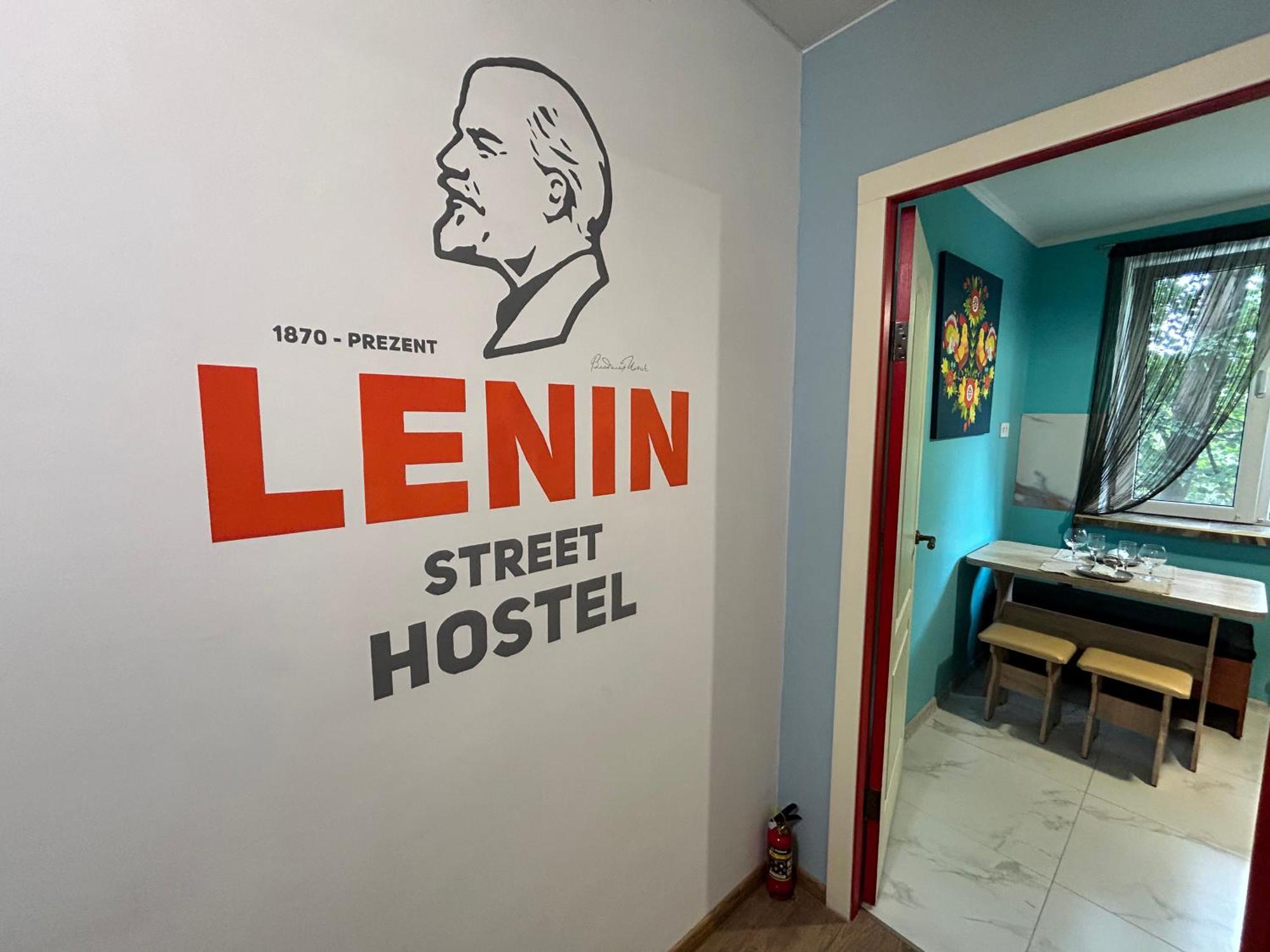 Lenin Street Hostel & Tours Tiraspol Exterior foto