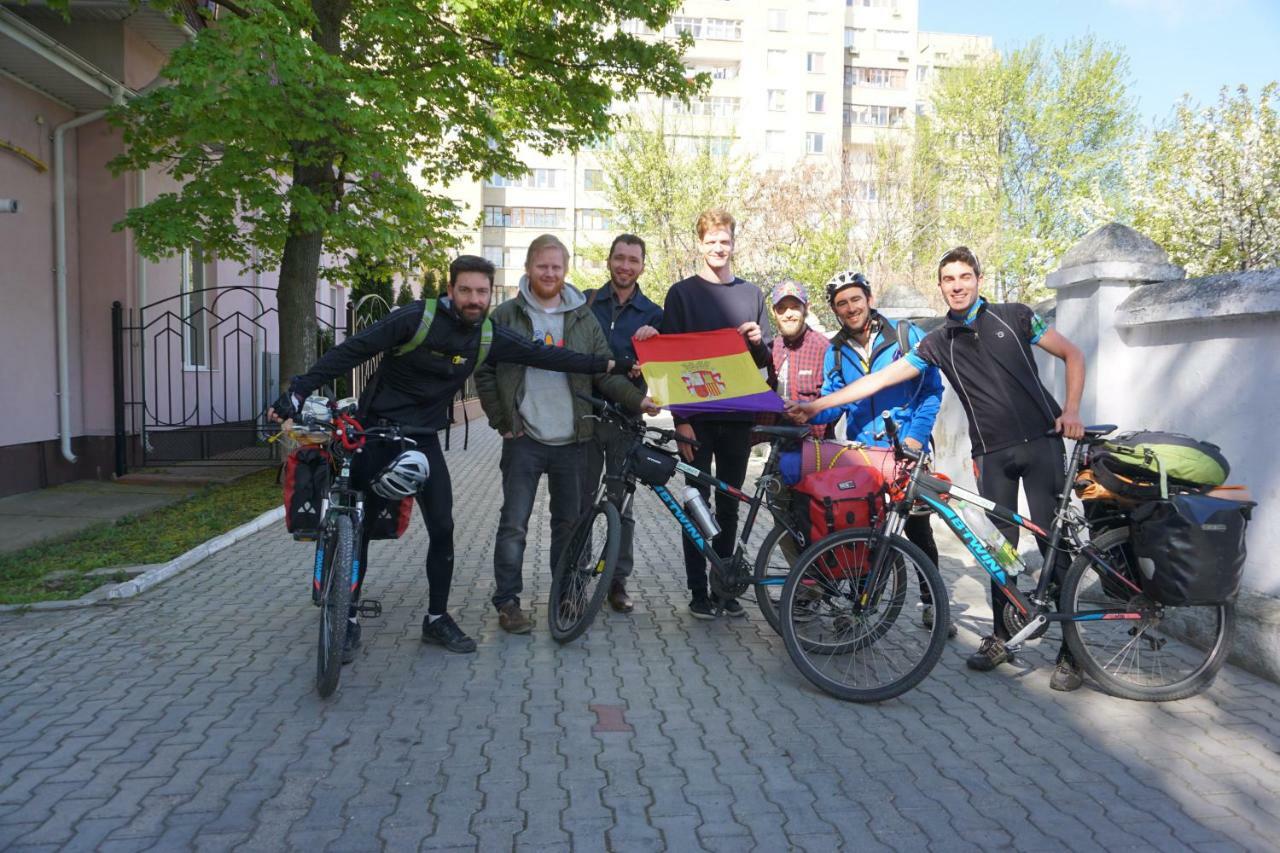 Lenin Street Hostel & Tours Tiraspol Exterior foto